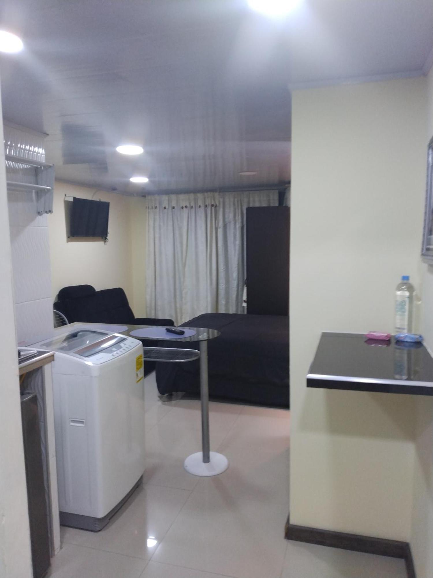 Y Cerca Del Aeropuerto Appartement Bogotá